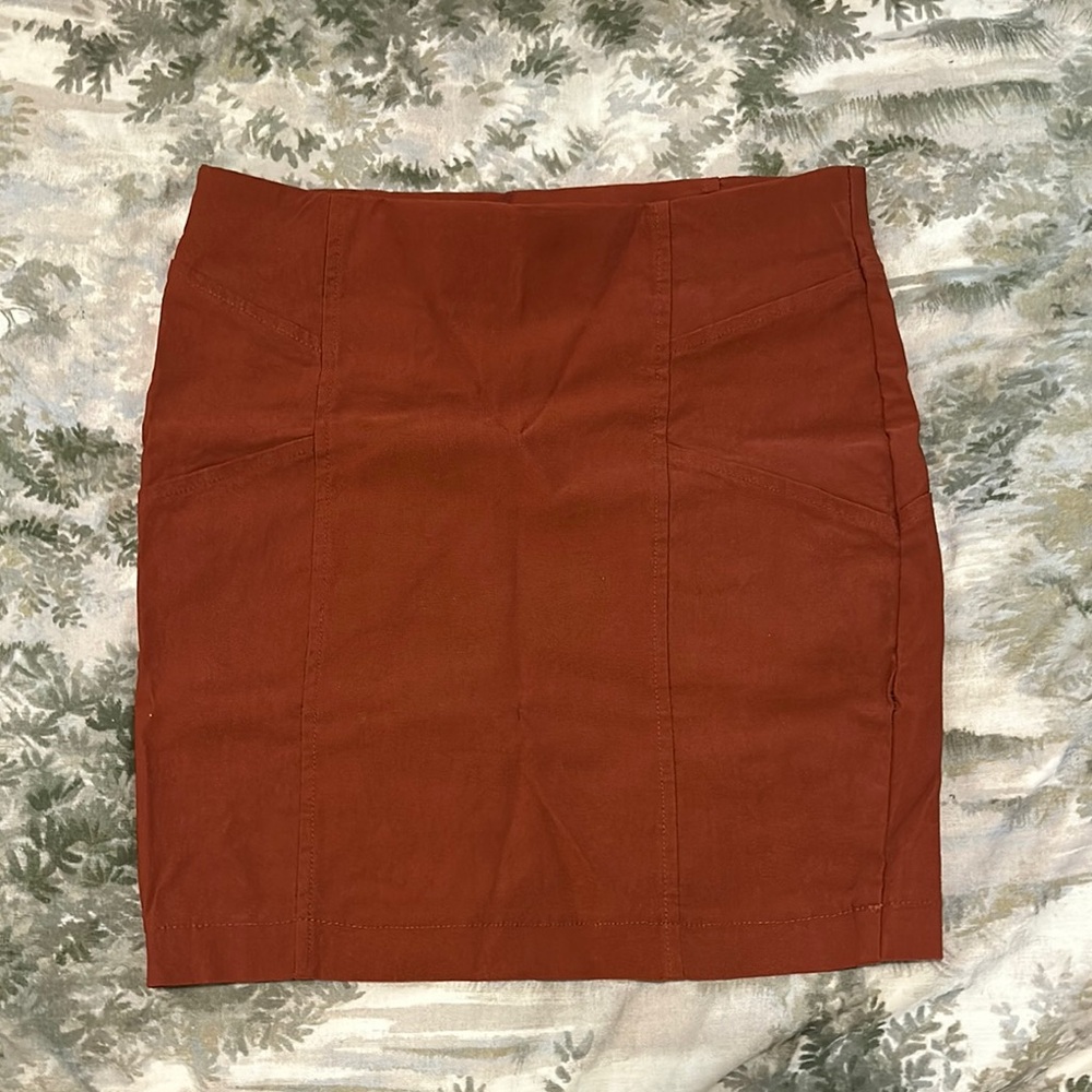 Windsor Pencil Skirt
